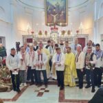 grupul bărbătesc de colindători din noaptea de Crăciun 2025